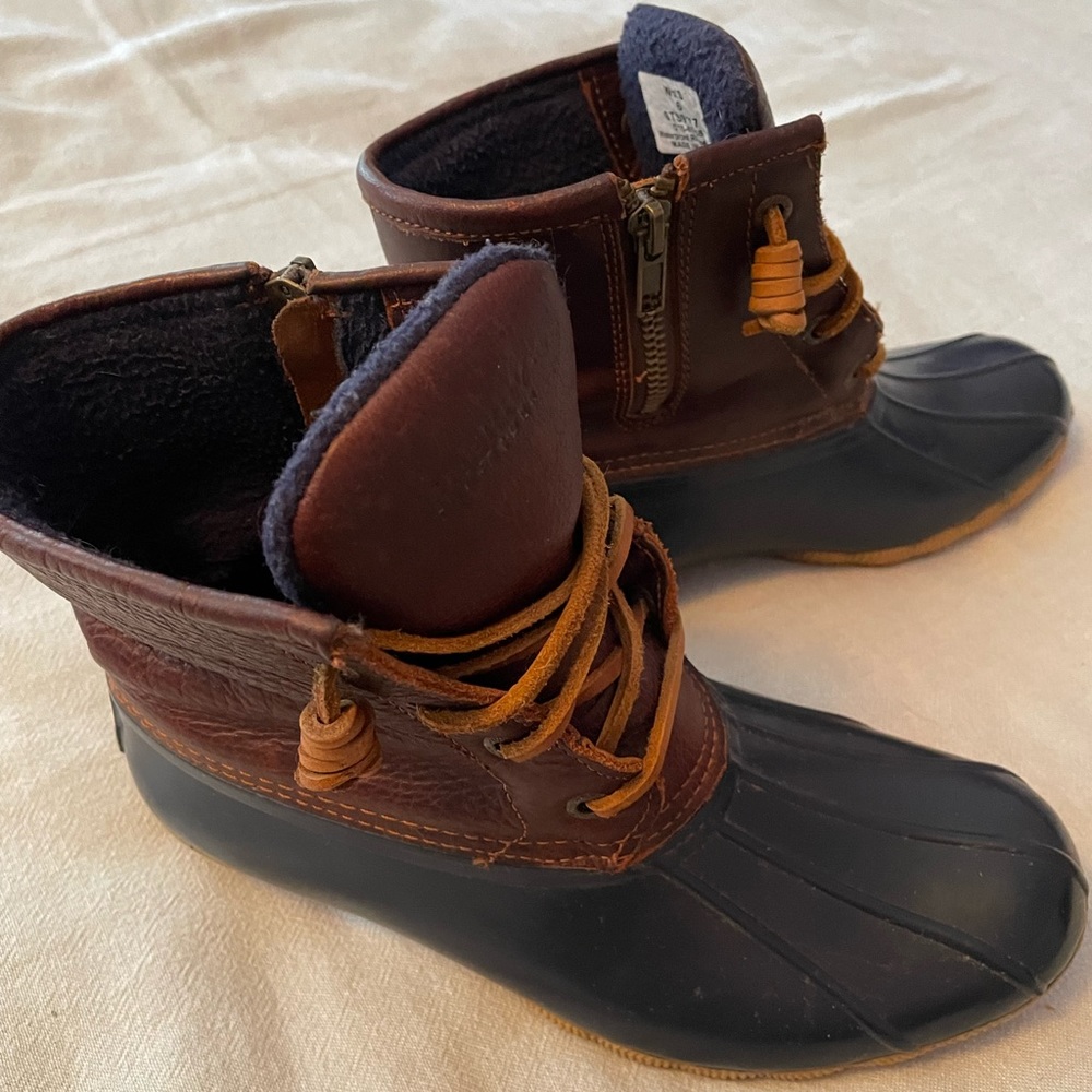 Sperry duck boots